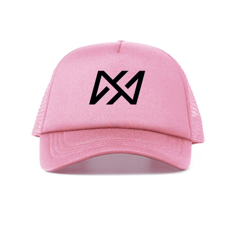 Un choix frais et moderne, la casquette NHS_RL en rose est idéale pour un look minimaliste mais impactant.
