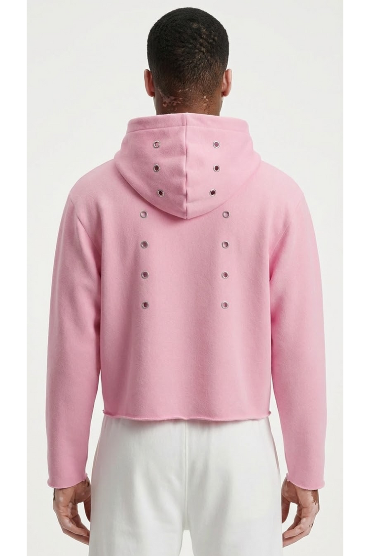 Vue arrière du hoodie rose inspiré de Majin Buu Dragon Ball Z avec œillets métalliques au dos et sur la capuche, coupe cropped moderne