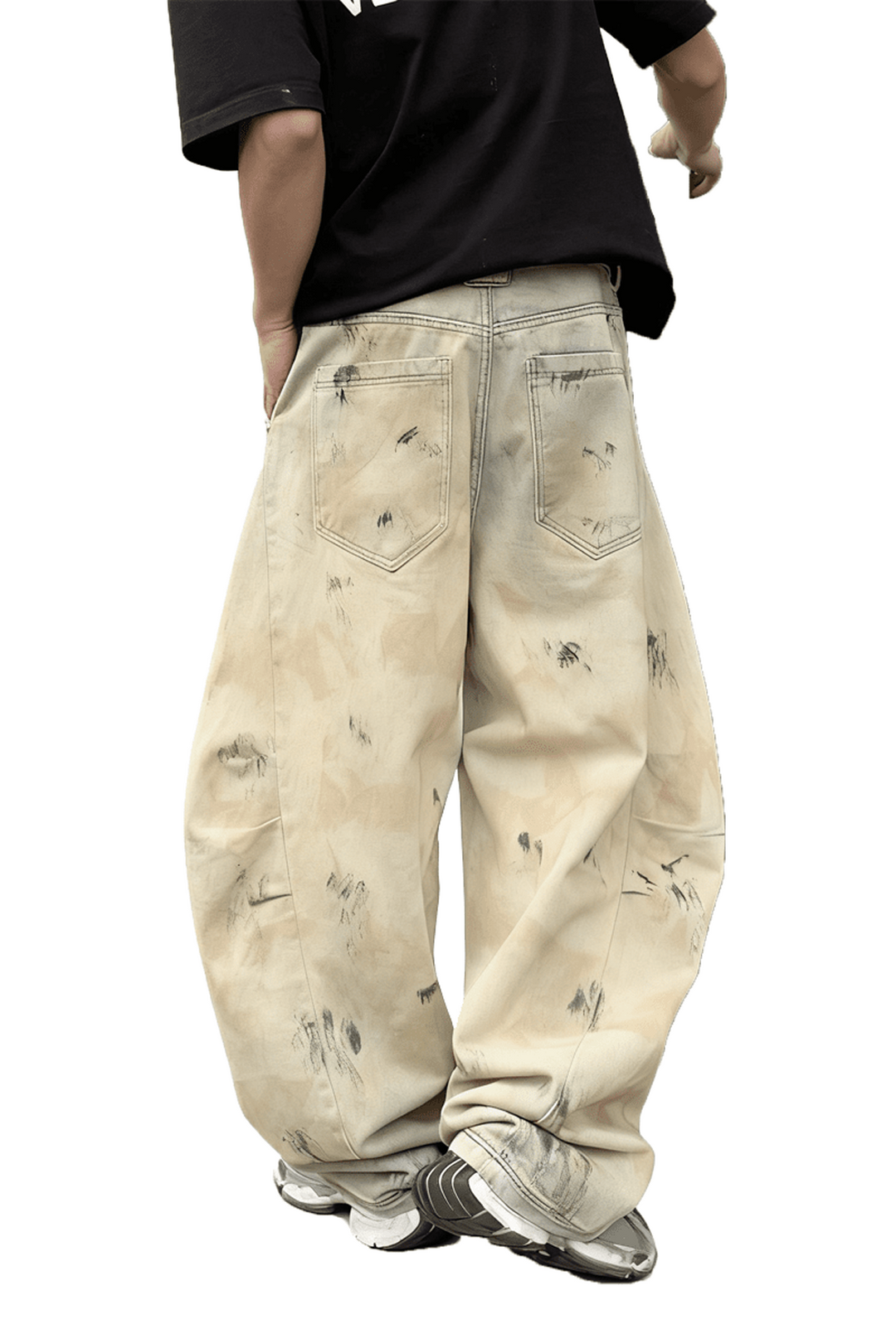 Vue arrière du jean révélant les poches plaquées, le délavage unique et les coutures renforcées.