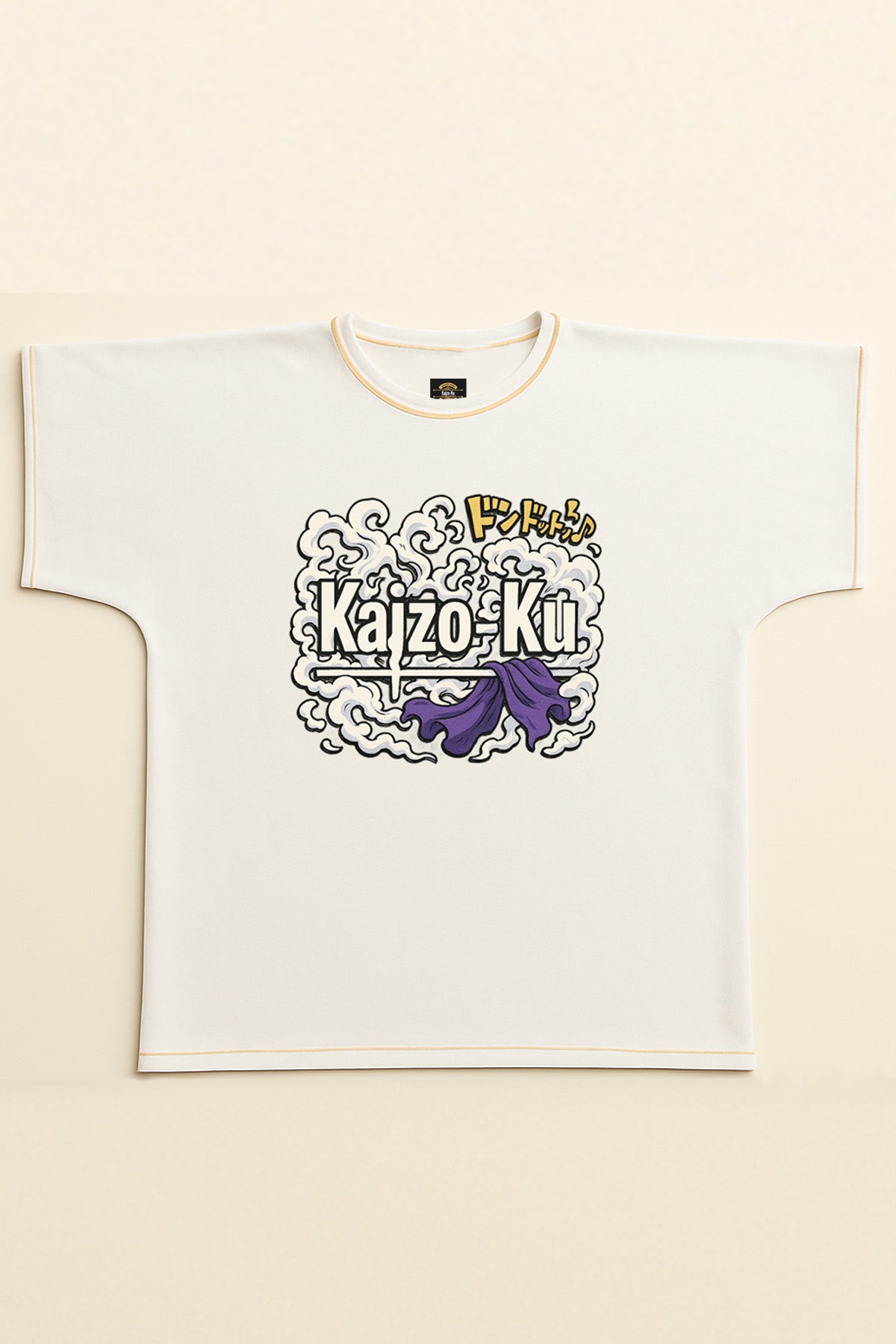 T-shirt blanc oversize Kaizo-Ku à plat avec logo vapeur Gear 5 en impression frontale