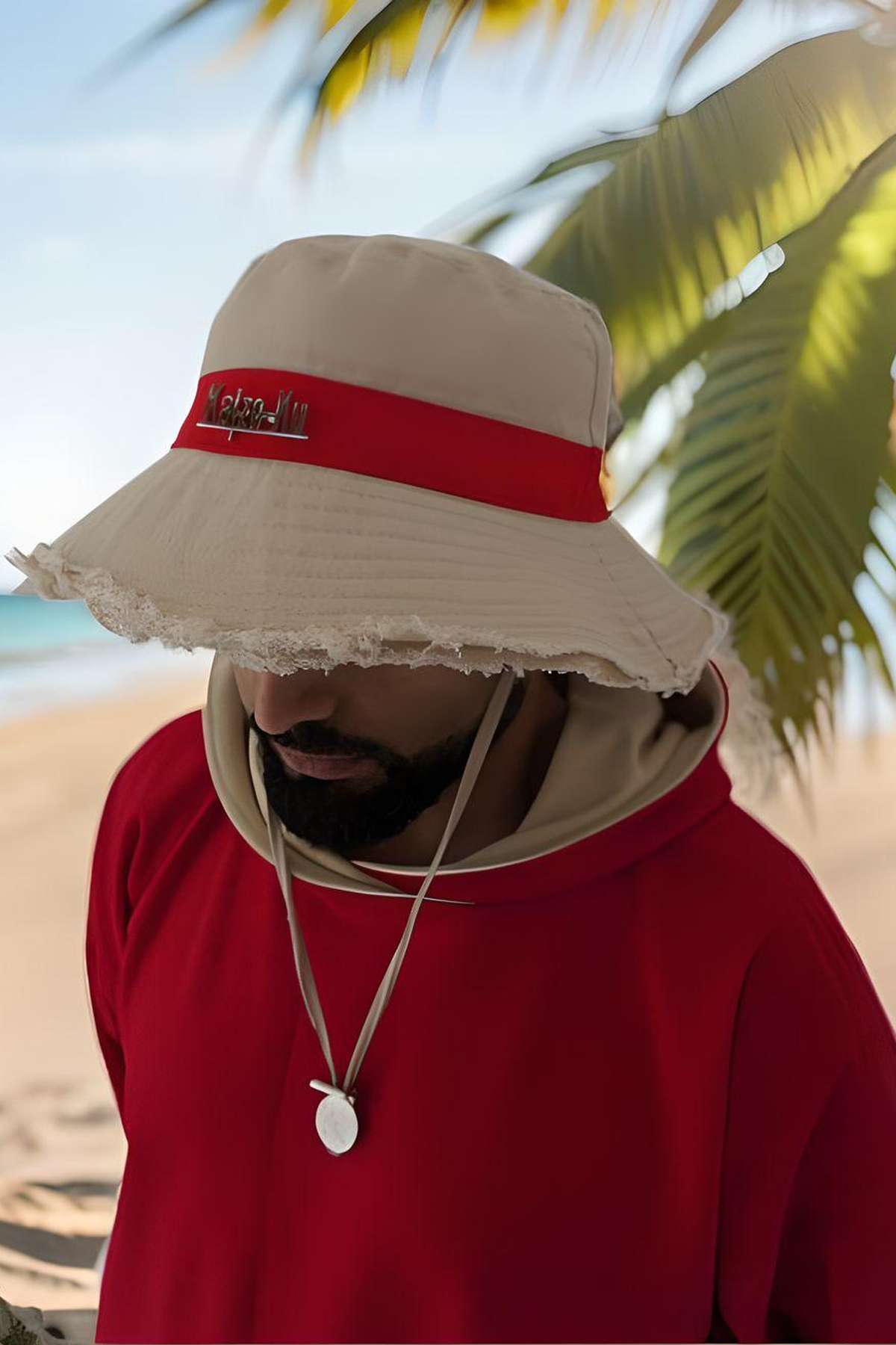 le célèbre chapeau de paille de Luffy de one piece enfin adapté en streetwear vu de gauche